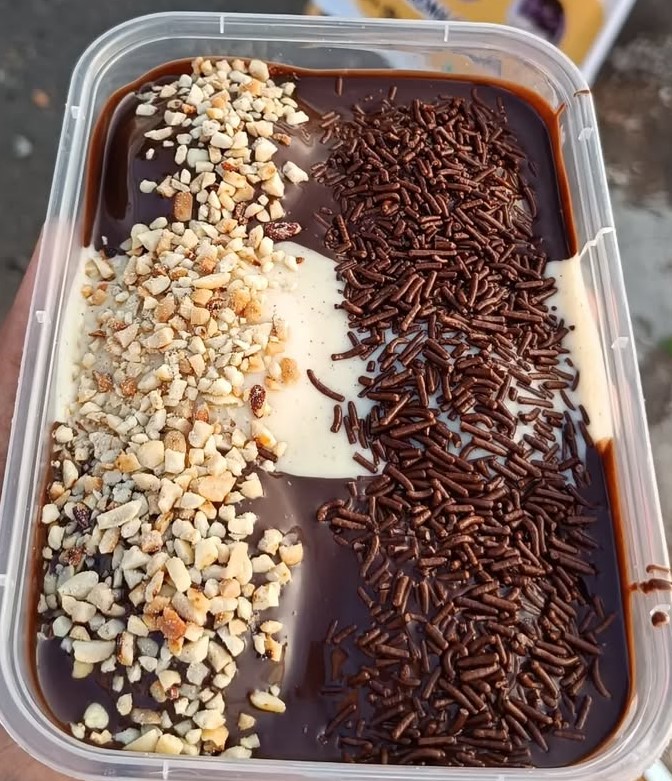 Donat Cokelat Tiramisu